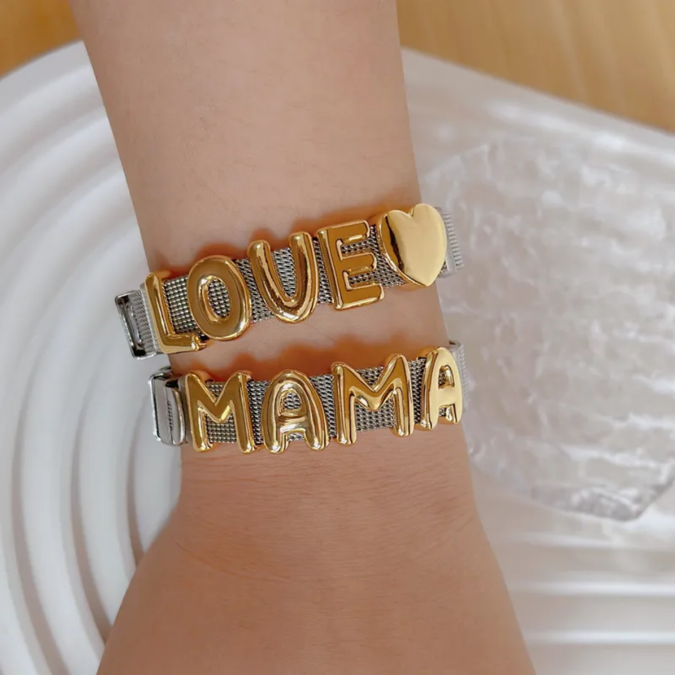 Belt bracelet
