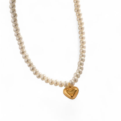 Nayith Pearl Necklace