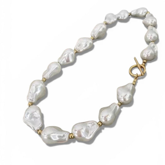 Karina Pearl Necklace